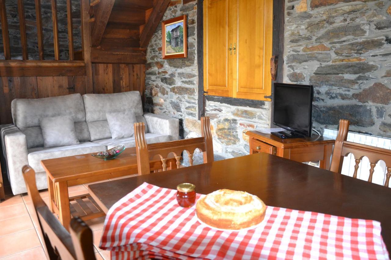 Apartamentos Rurales Ron 外观 照片