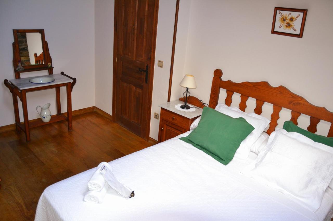 Apartamentos Rurales Ron 外观 照片