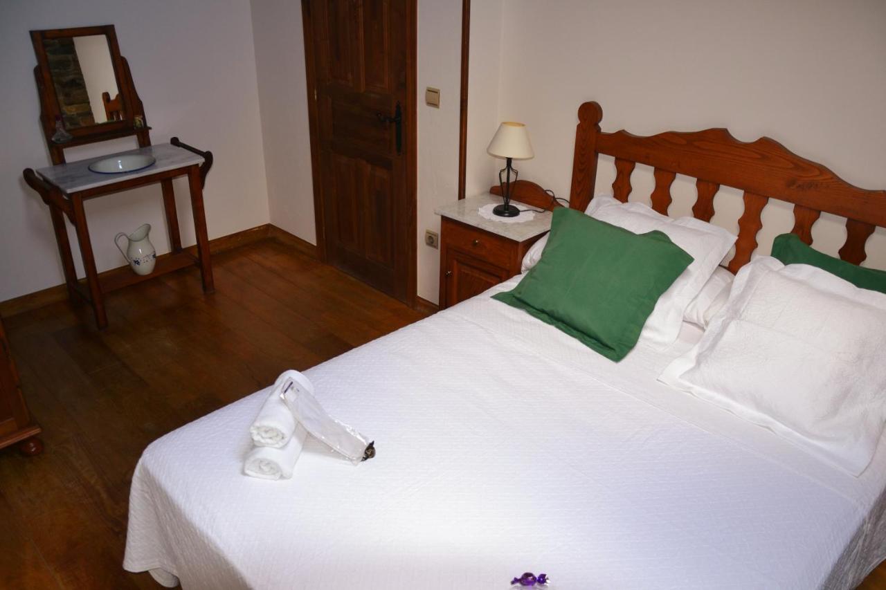 Apartamentos Rurales Ron 外观 照片