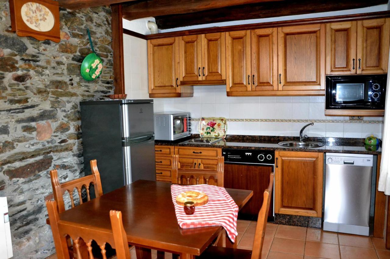 Apartamentos Rurales Ron 外观 照片